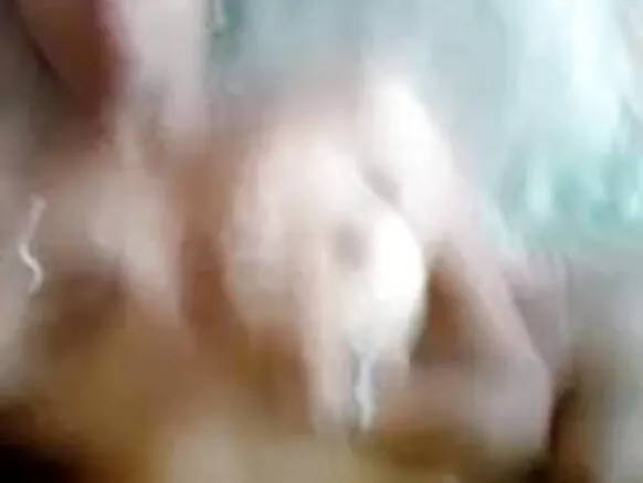 ଉଚ୍ଚ-ସଂଜ୍ଞା ନିପଲ୍, ଖୁସି ଏବଂ ଆକର୍ଷଣୀୟ ଗ୍ରାନି ସହିତ ଏକ ପତଳା ଏବଂ ସେକ୍ସି ଭାରତୀୟ ବେଶ୍ୟା ଏକ ଗ୍ରାହକଙ୍କୁ ଚୋରୀ କରେ