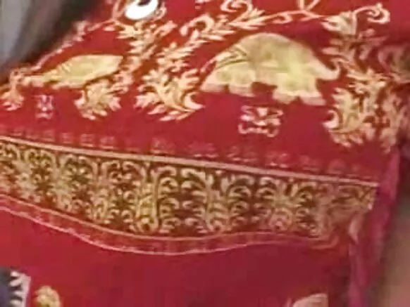 ମାଗଣା ପରିପକ୍ୱ ଟାଇଟ୍ ସହିତ ବଡ ତିନୋଟି ଚଳଚ୍ଚିତ୍ର